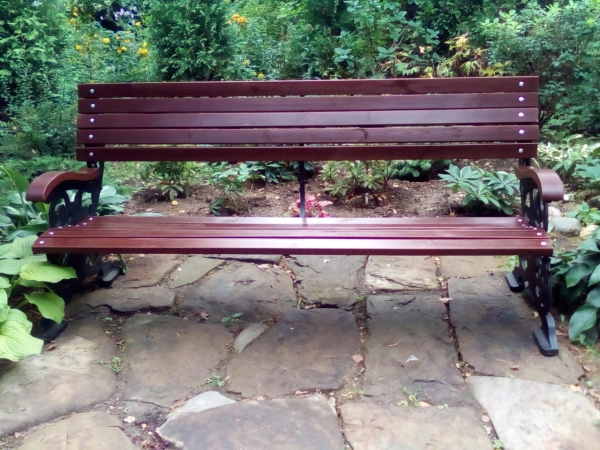 Скамейка чугунная «Флора» 1,5 м